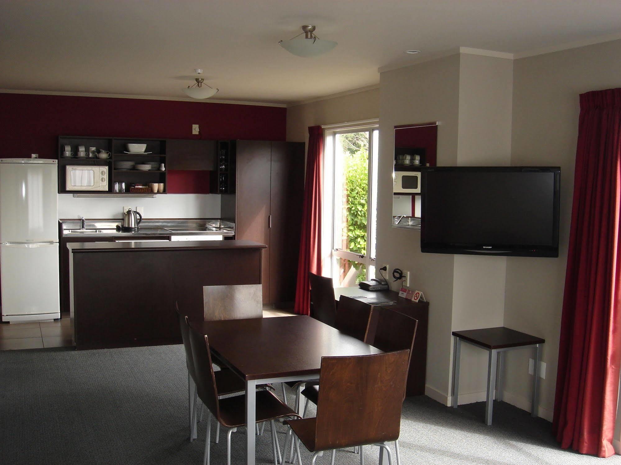 Arena Lodge Palmerston North Exterior foto